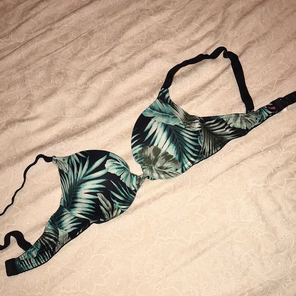 VICTORIA’S SECRET BRA